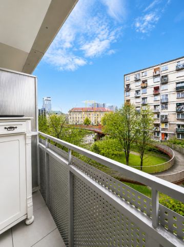 Mieszkanie 3-pokojowe Wrocław, pl. Jana Pawła II. Zdjęcie 3