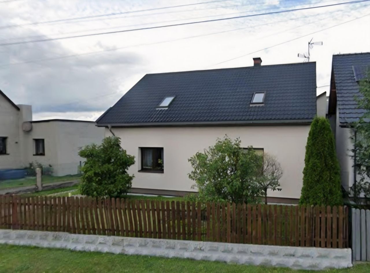dom wolnostojący, 6 pokoi Kleszczów, ul. Dworcowa. Zdjęcie 2