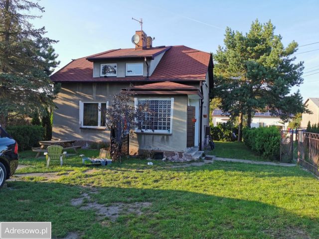 dom wolnostojący, 5 pokoi Dąbrowa Górnicza Tucznawa. Zdjęcie 1