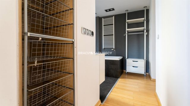 Mieszkanie 2-pokojowe Kraków Dębniki, ul. prof. Michała Bobrzyńskiego. Zdjęcie 17