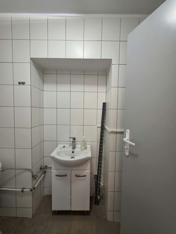 Lokal Jelenia Góra Centrum, pl. Niepodległości. Zdjęcie 14
