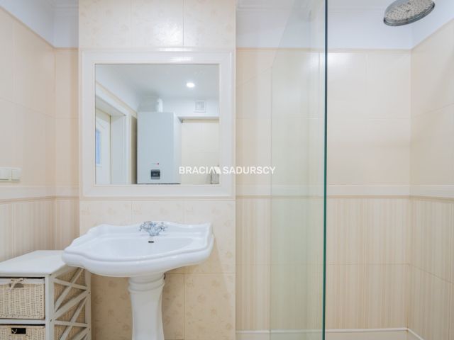 Mieszkanie 4-pokojowe Bochnia, ul. Kolejowa. Zdjęcie 27