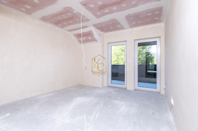 bliźniak, 5 pokoi Tyniec Mały, ul. Dolna. Zdjęcie 14