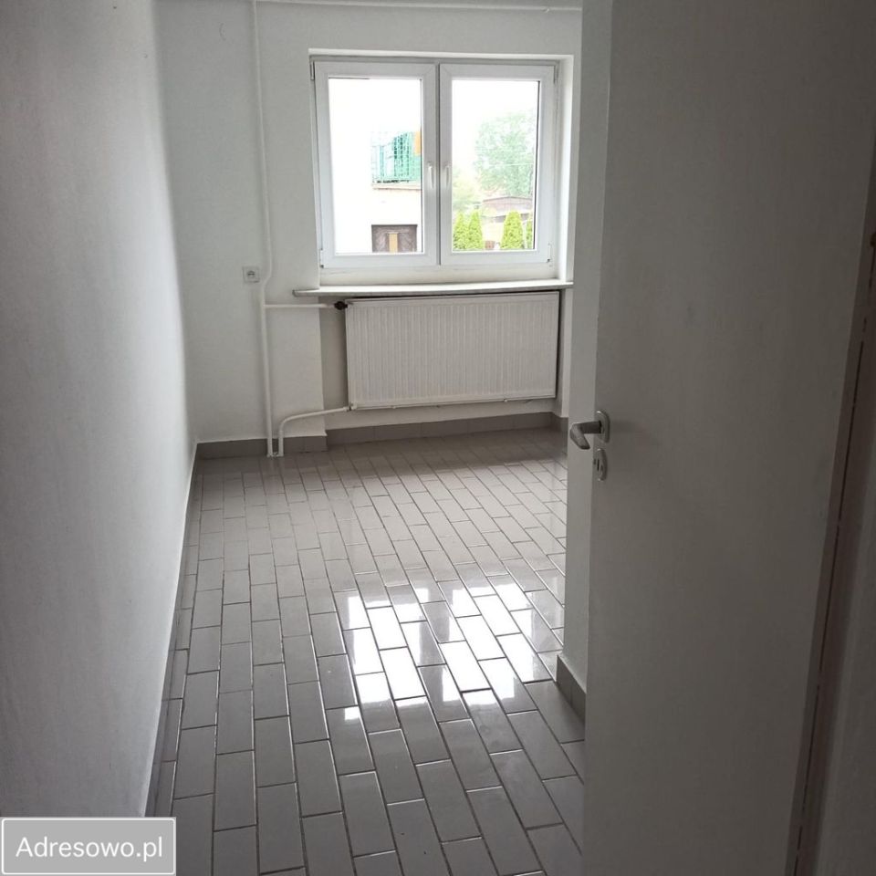 dom wolnostojący, 6 pokoi Zielona Góra Ochla. Zdjęcie 3