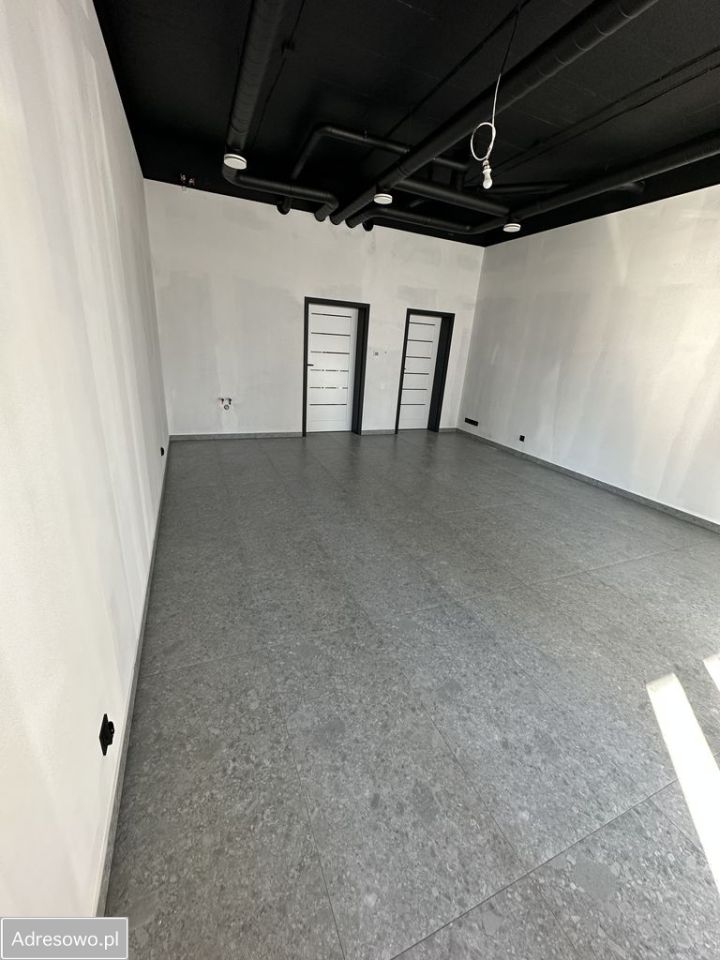 Lokal Rzeszów Słocina, ul. Ignacego Paderewskiego. Zdjęcie 11