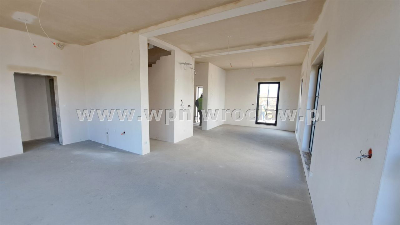 bliźniak, 5 pokoi Cesarzowice. Zdjęcie 11