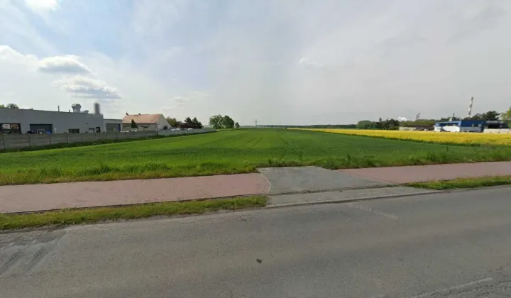 Działka inwestycyjna Leśnica
