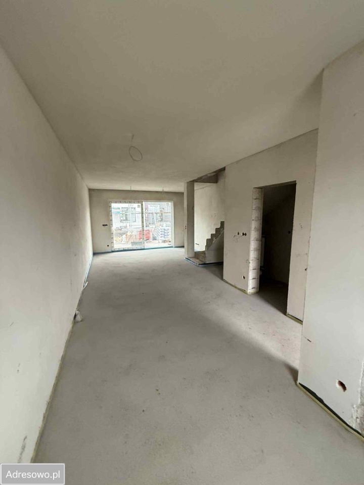 bliźniak, 4 pokoje Leszno Gronowo, ul. ks. Augustyna Kordeckiego. Zdjęcie 3