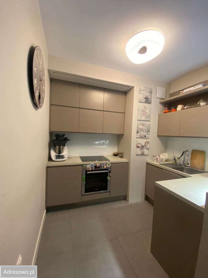 Mieszkanie 2-pokojowe Warszawa Praga-Południe. Zdjęcie 4