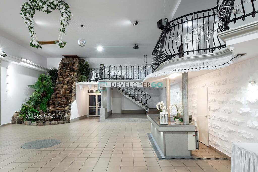 dom wolnostojący, 8 pokoi Budy Czarnockie