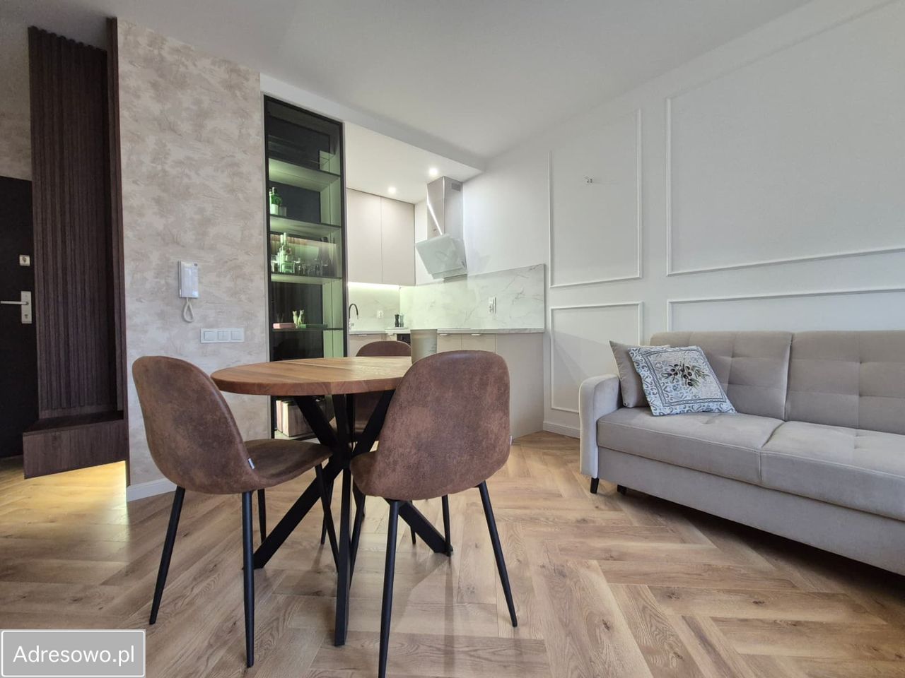 Mieszkanie 2-pokojowe Chełmno. Zdjęcie 4