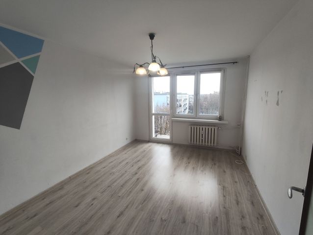 Mieszkanie 3-pokojowe Gniezno Tysiąclecie, ul. Budowlanych. Zdjęcie 1