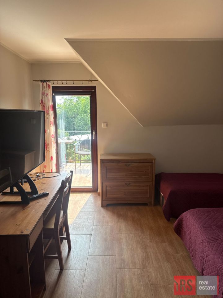 dom wolnostojący, 9 pokoi Gądów, ul. Czereśniowa. Zdjęcie 4