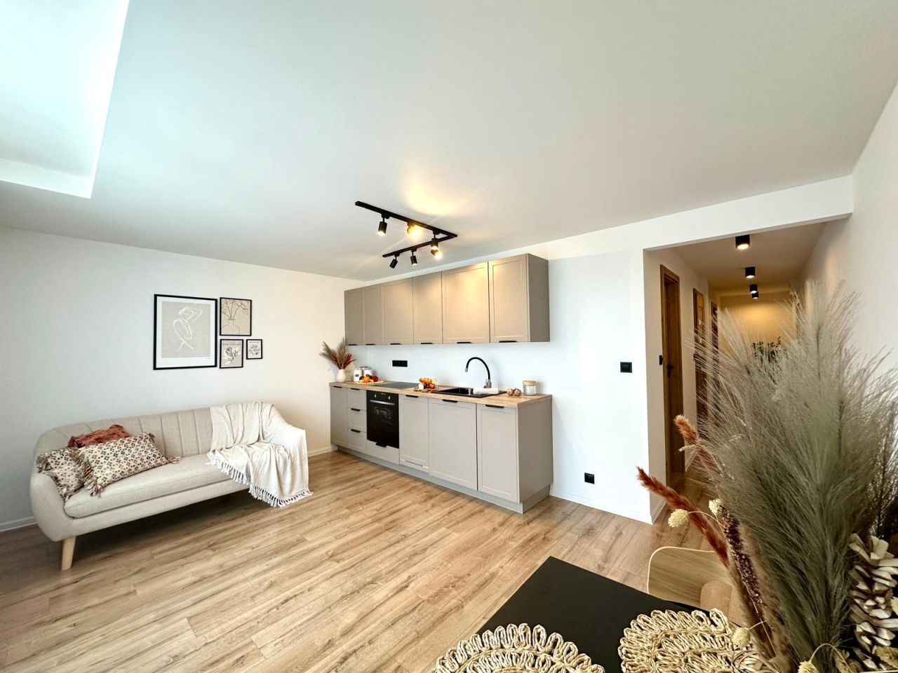 Mieszkanie 3-pokojowe Kielce Sady, ul. Nowy Świat. Zdjęcie 8