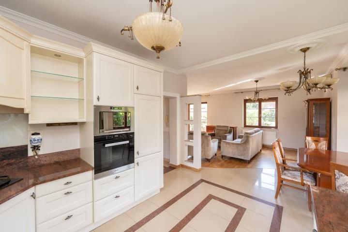 dom wolnostojący, 6 pokoi Żerniki Wrocławskie, ul. Miodowa. Zdjęcie 4