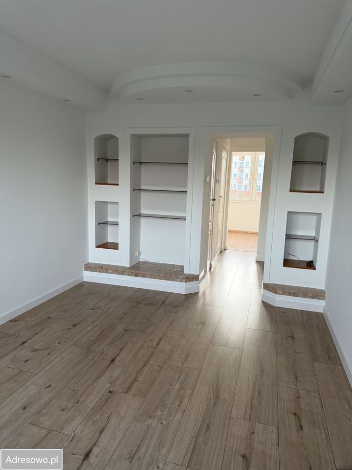 Mieszkanie 3-pokojowe Kołobrzeg, ul. Jerzego. Zdjęcie 2