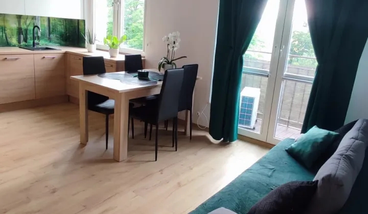 Mieszkanie 3-pokojowe Warszawa Skorosze, ul. Obrońców Helu