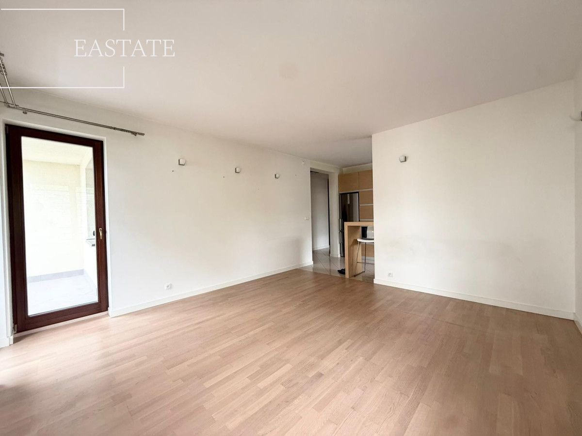 Mieszkanie 3-pokojowe Warszawa Włochy, ul. Wylot. Zdjęcie 4