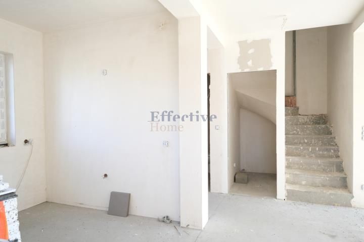 bliźniak, 5 pokoi Miękinia. Zdjęcie 13