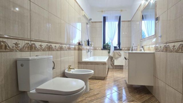 dom wolnostojący, 5 pokoi Łysomice, ul. Astrowa. Zdjęcie 9