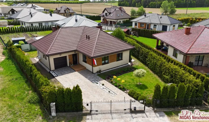 dom wolnostojący, 4 pokoje Konradowo