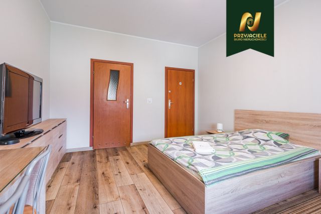 dom wolnostojący, 8 pokoi Gdynia. Zdjęcie 15