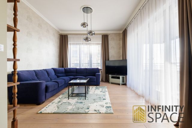 Mieszkanie 3-pokojowe Warszawa Śródmieście, ul. Pokorna. Zdjęcie 1