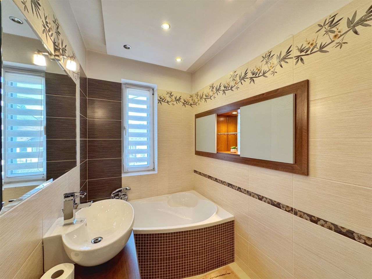 dom wolnostojący, 7 pokoi Muszyna. Zdjęcie 25