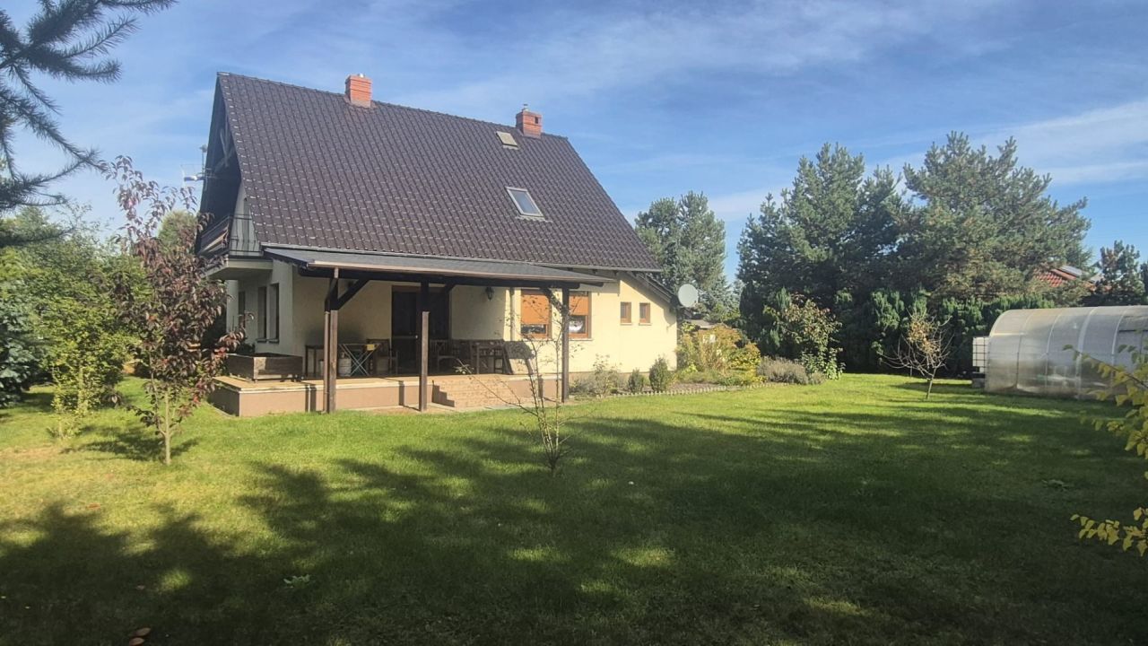 dom wolnostojący, 4 pokoje Lubochnia. Zdjęcie 5