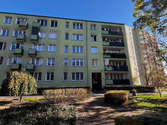 Mieszkanie 2-pokojowe Warszawa Wawer, ul. Korkowa. Zdjęcie 2