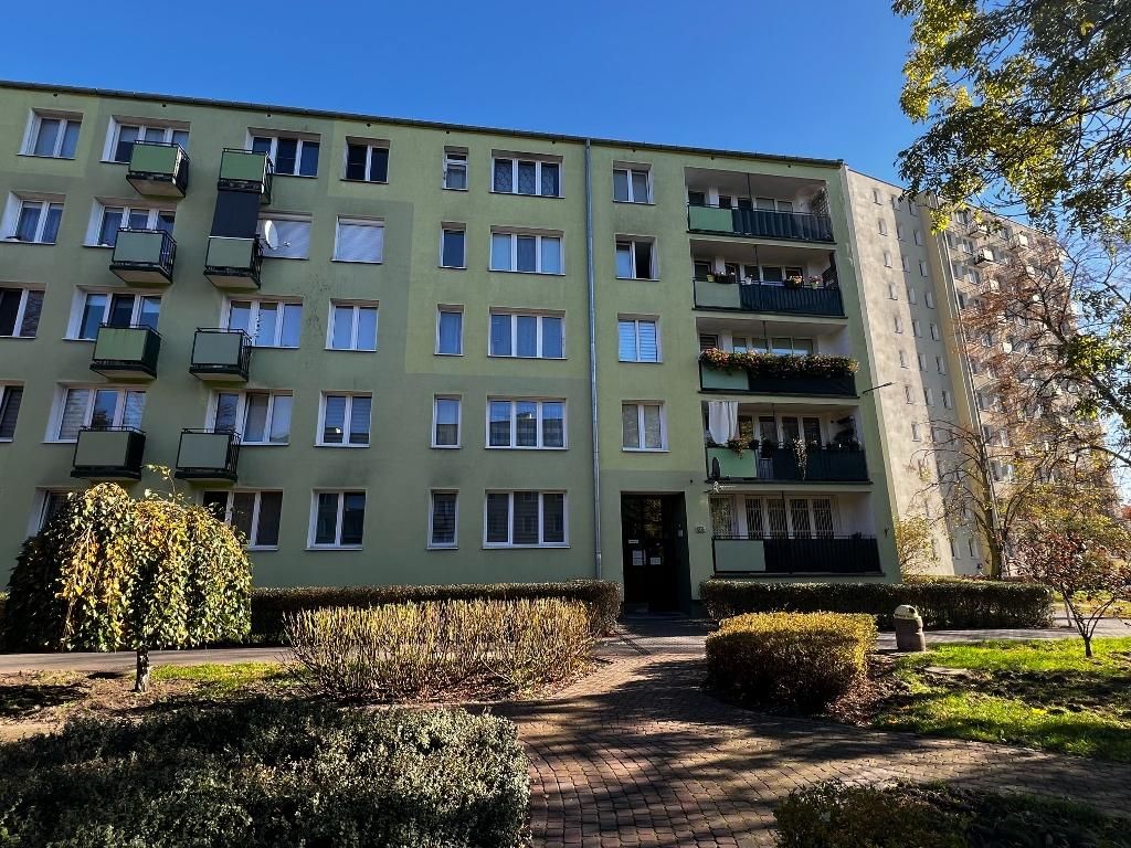 Mieszkanie 2-pokojowe Warszawa Wawer, ul. Korkowa. Zdjęcie 2