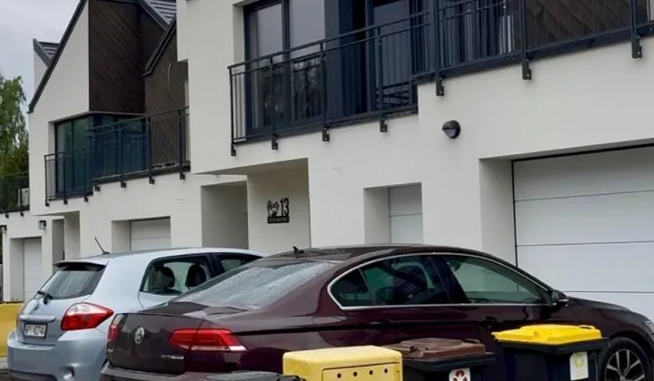 dom szeregowy, 4 pokoje Kąty