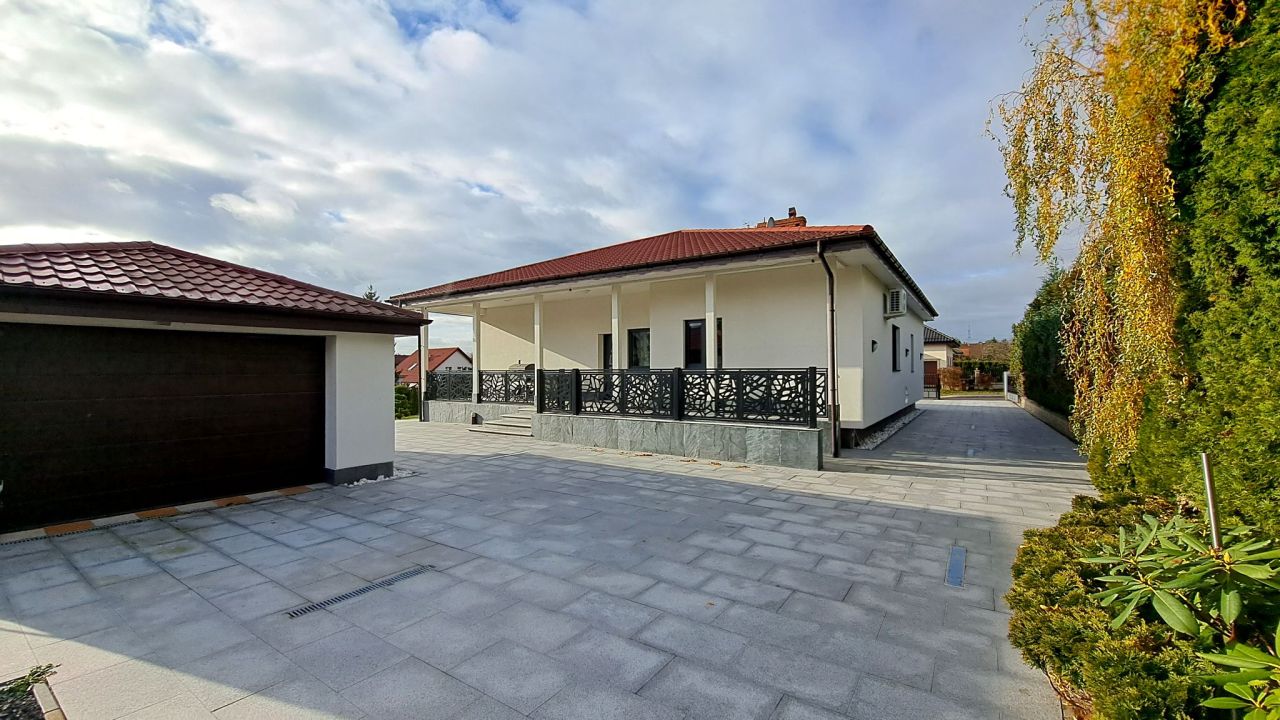 dom wolnostojący, 5 pokoi Bolesławiec, ul. Różana. Zdjęcie 10