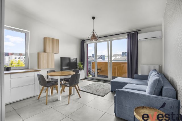 Mieszkanie 3-pokojowe Wrocław Lipa Piotrowska, ul. Anyżowa. Zdjęcie 1