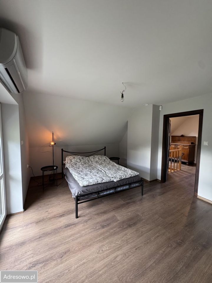 dom wolnostojący, 5 pokoi Kramarzówka. Zdjęcie 13