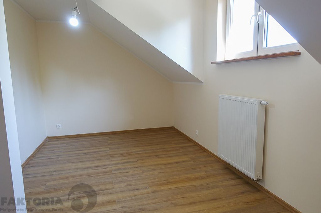 bliźniak, 5 pokoi Dobra. Zdjęcie 33