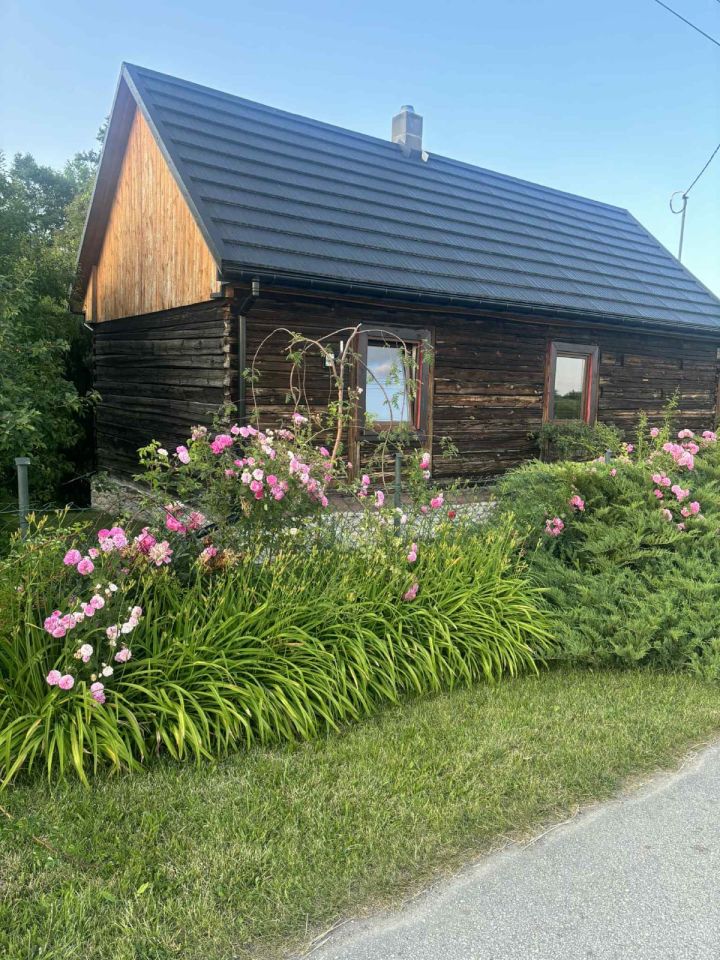 dom wolnostojący, 2 pokoje Czechów. Zdjęcie 2