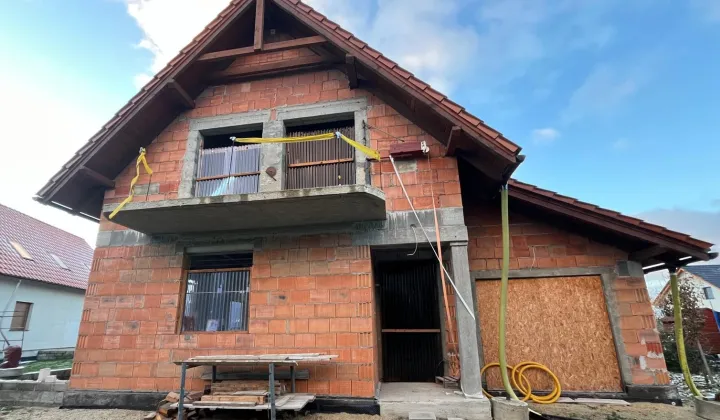 dom wolnostojący, 5 pokoi Szczawin, ul. Szmaragdowa