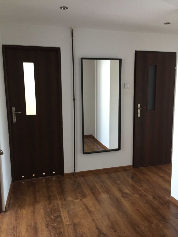 Mieszkanie 2-pokojowe Tarnów Śródmieście, ul. Kazimierza Pułaskiego. Zdjęcie 2