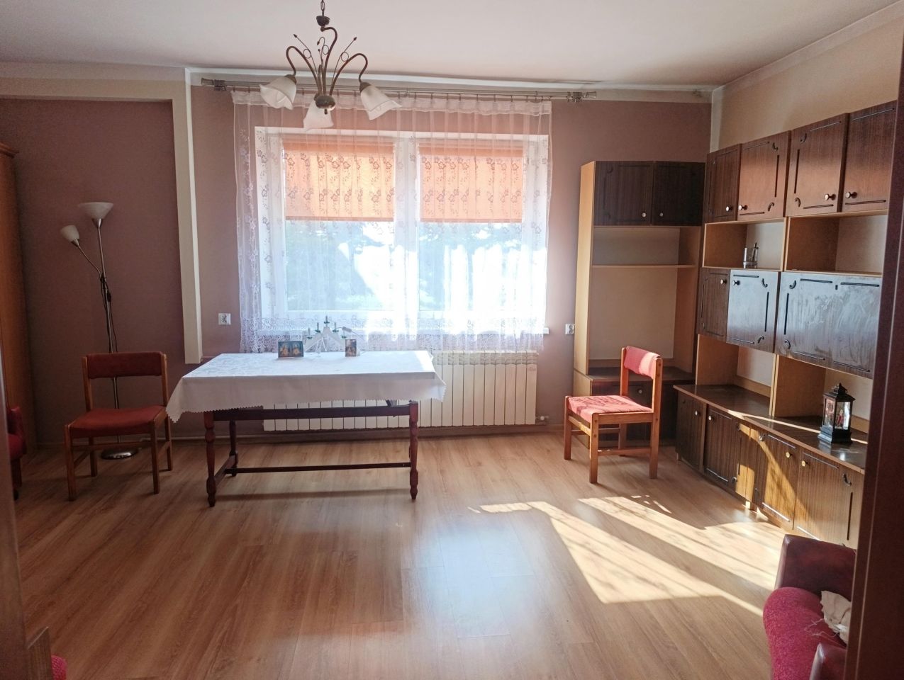 dom wolnostojący, 3 pokoje Chalin. Zdjęcie 12