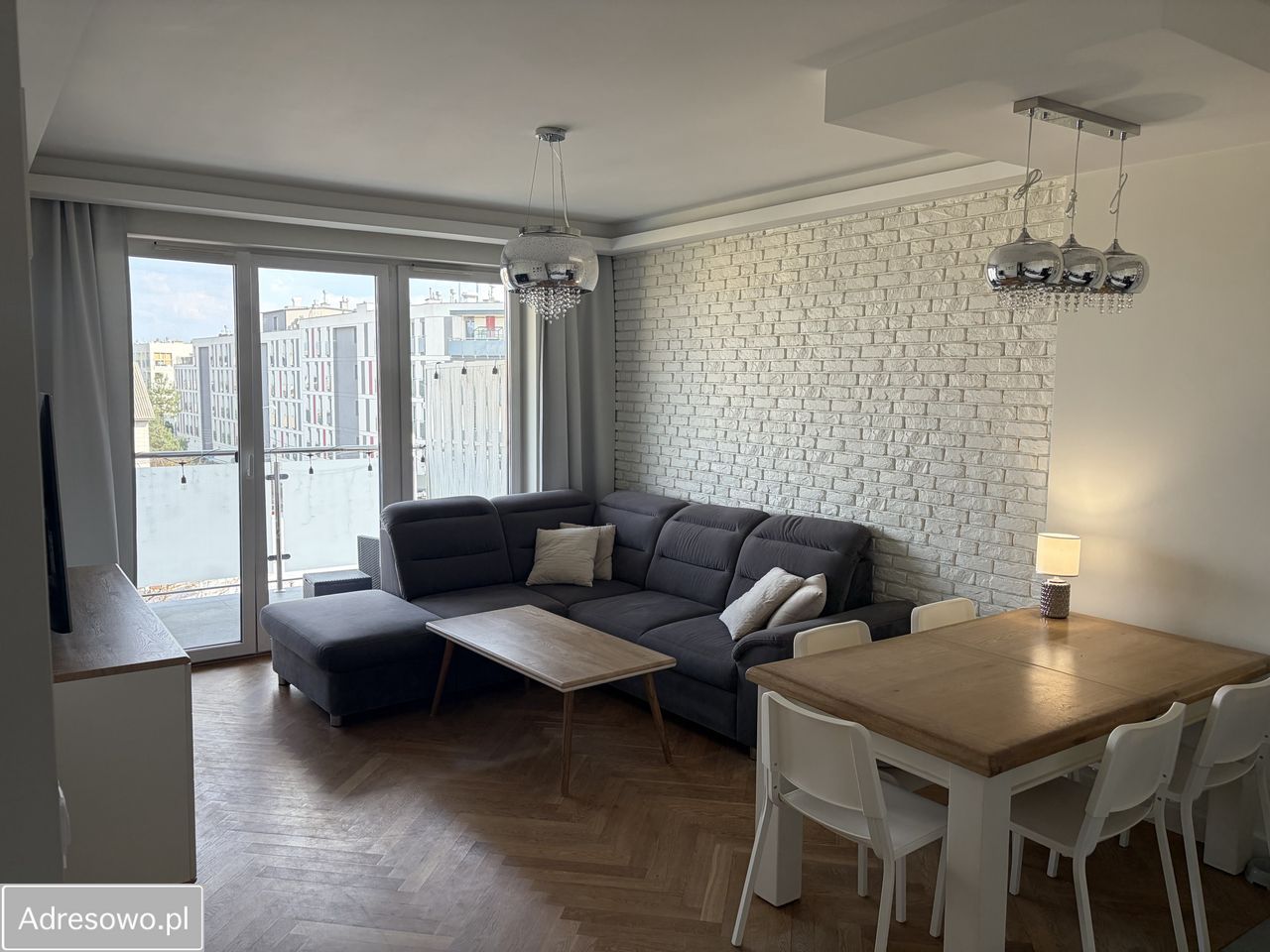 Mieszkanie 3-pokojowe Ząbki, ul. Christiana Andersena. Zdjęcie 1