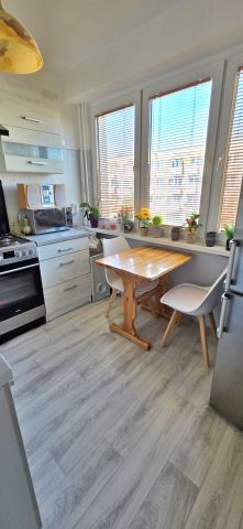 Mieszkanie 3-pokojowe Toruń Rubinkowo, ul. Teodora Donimirskiego. Zdjęcie 1