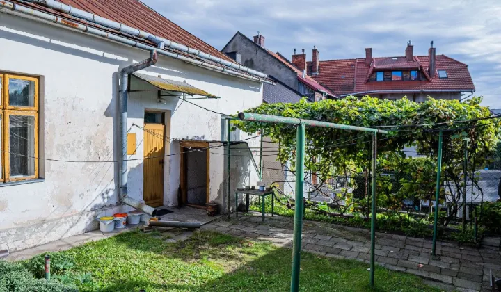 kamienica, 5 pokoi Leżajsk, ul. Adama Mickiewicza