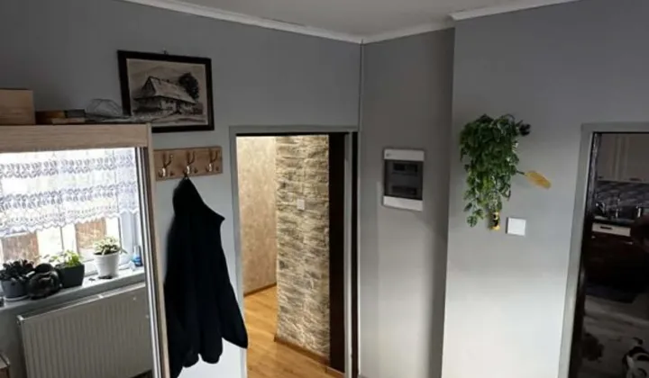 Mieszkanie 3-pokojowe Brody, pl. Plac Zamkowy