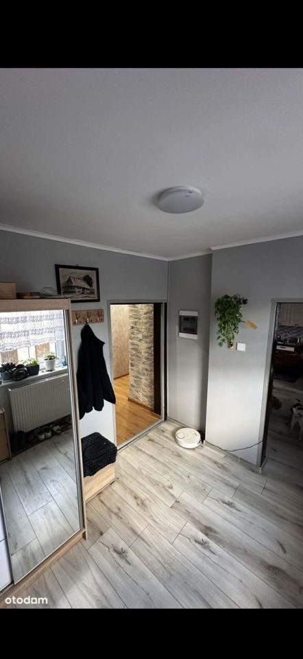 Mieszkanie 3-pokojowe Brody, pl. Plac Zamkowy. Zdjęcie 1