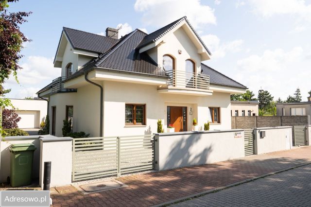 dom wolnostojący, 6 pokoi Baranowo, ul. Radosna. Zdjęcie 1