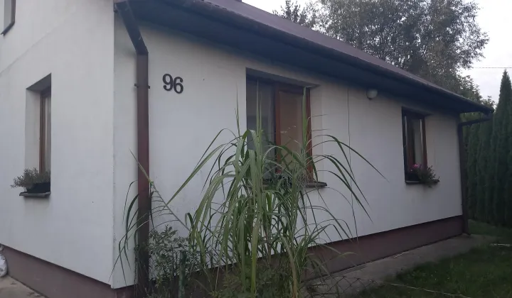 dom wolnostojący, 3 pokoje Klątwy