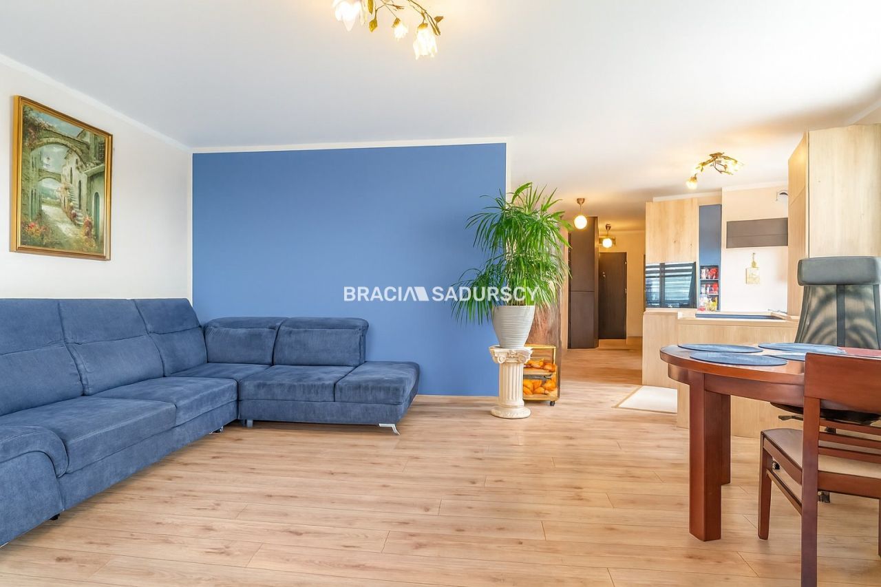 Mieszkanie 4-pokojowe Kraków Prądnik Czerwony, ul. Franciszka Bohomolca. Zdjęcie 2