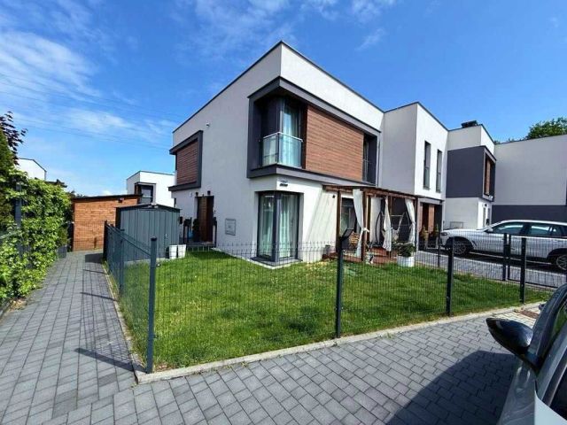 Mieszkanie 3-pokojowe Brzesko, ul. Wiejska. Zdjęcie 1