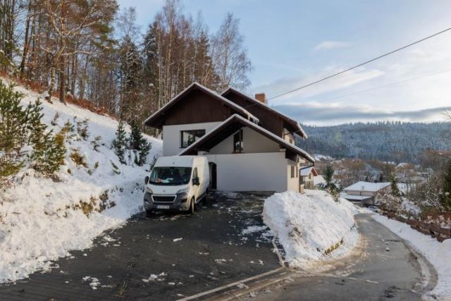 dom wolnostojący, 5 pokoi Juszczyna. Zdjęcie 5